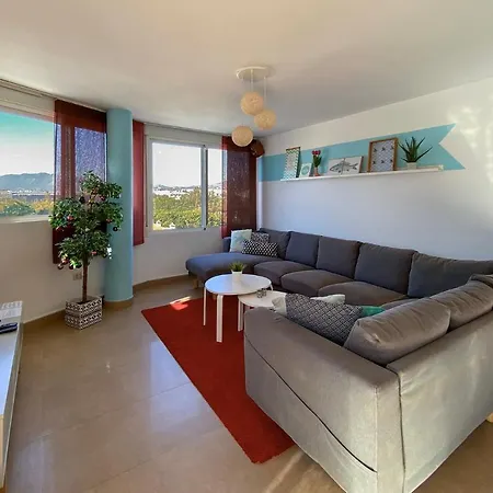 La Duquesa Penthouse アパート