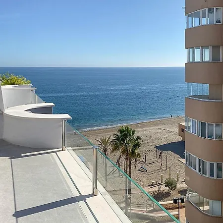 La Duquesa Penthouse アパート
